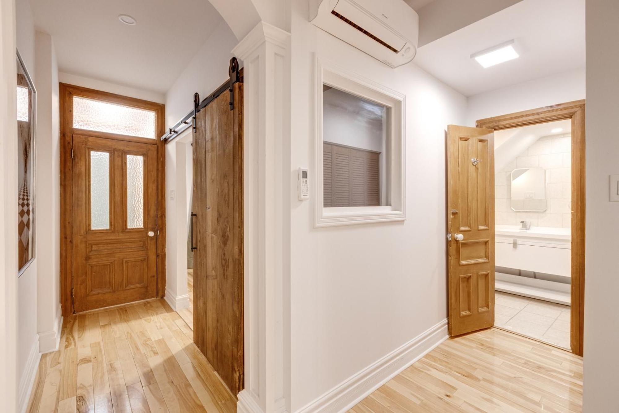 Apartement Saint Andre Montreal Exterior photo