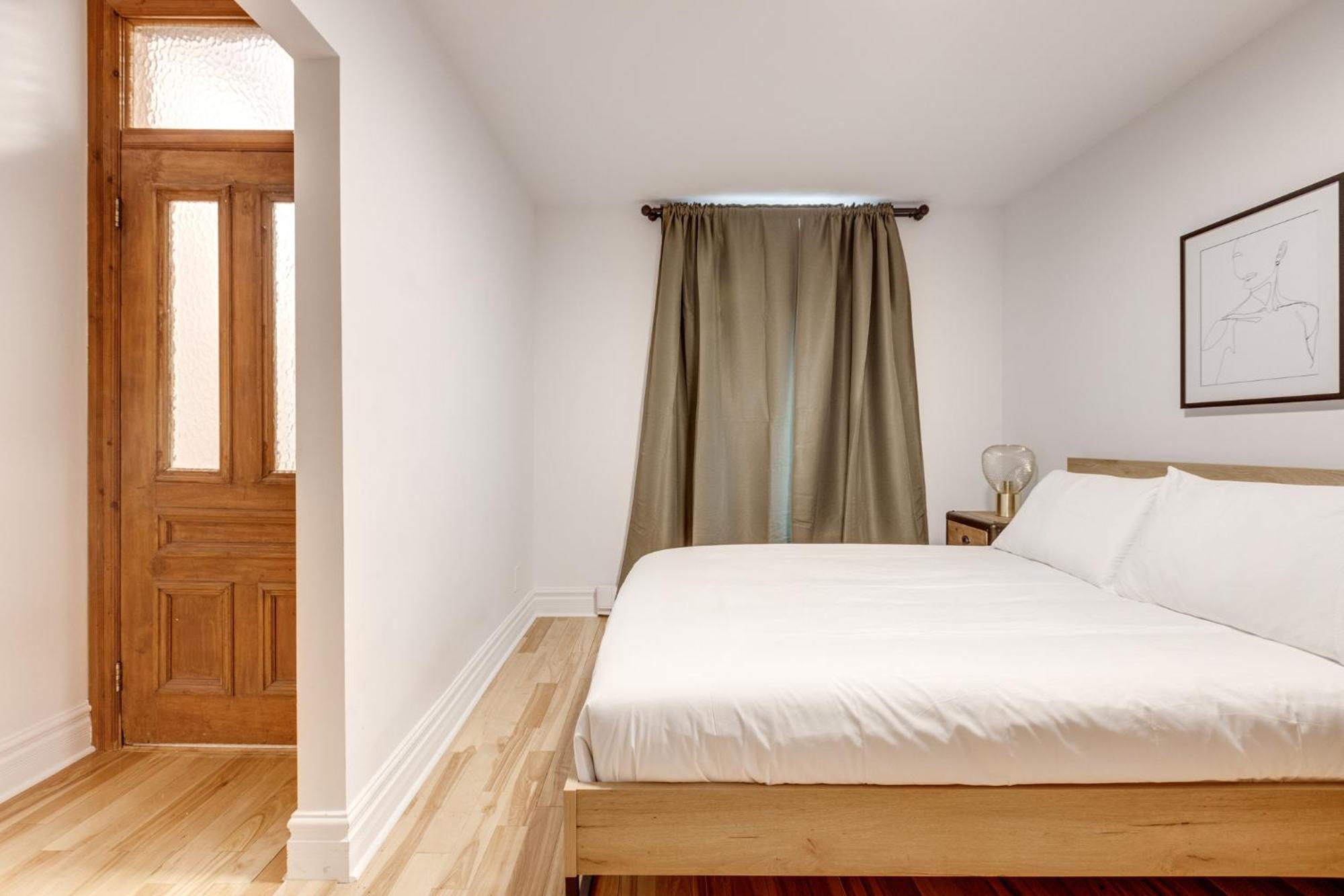 Apartement Saint Andre Montreal Exterior photo
