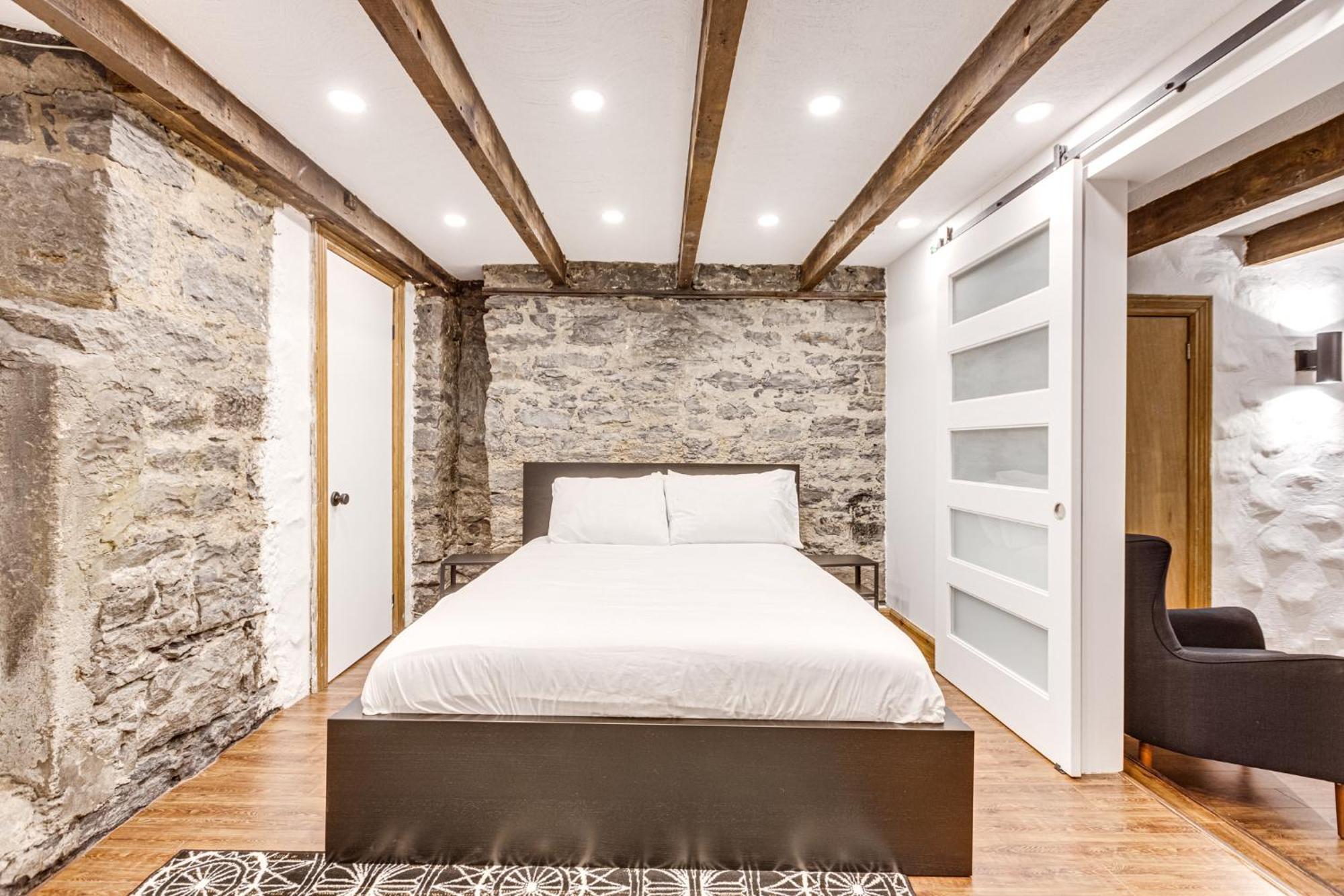 Apartement Saint Andre Montreal Exterior photo