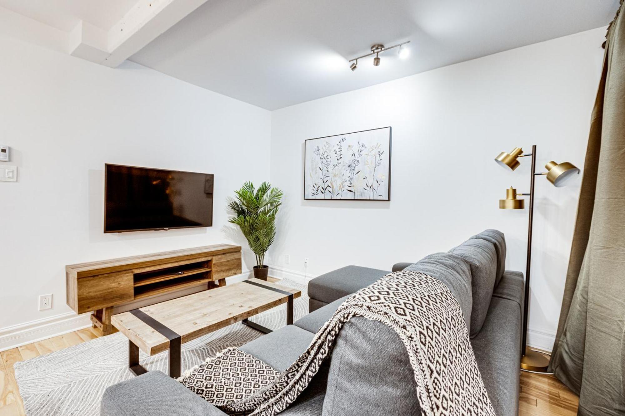 Apartement Saint Andre Montreal Exterior photo